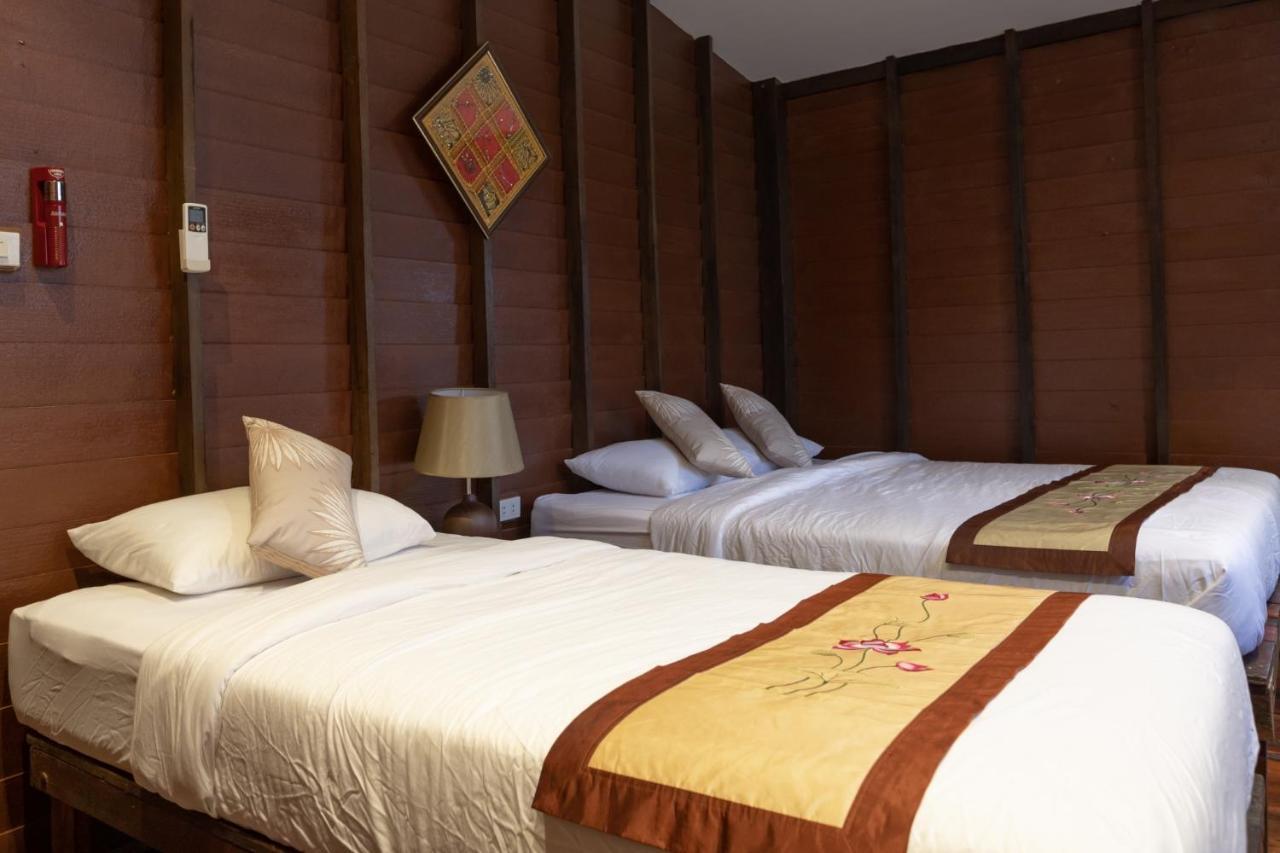 Reuan Vilawan Ratchaburi Exterior foto